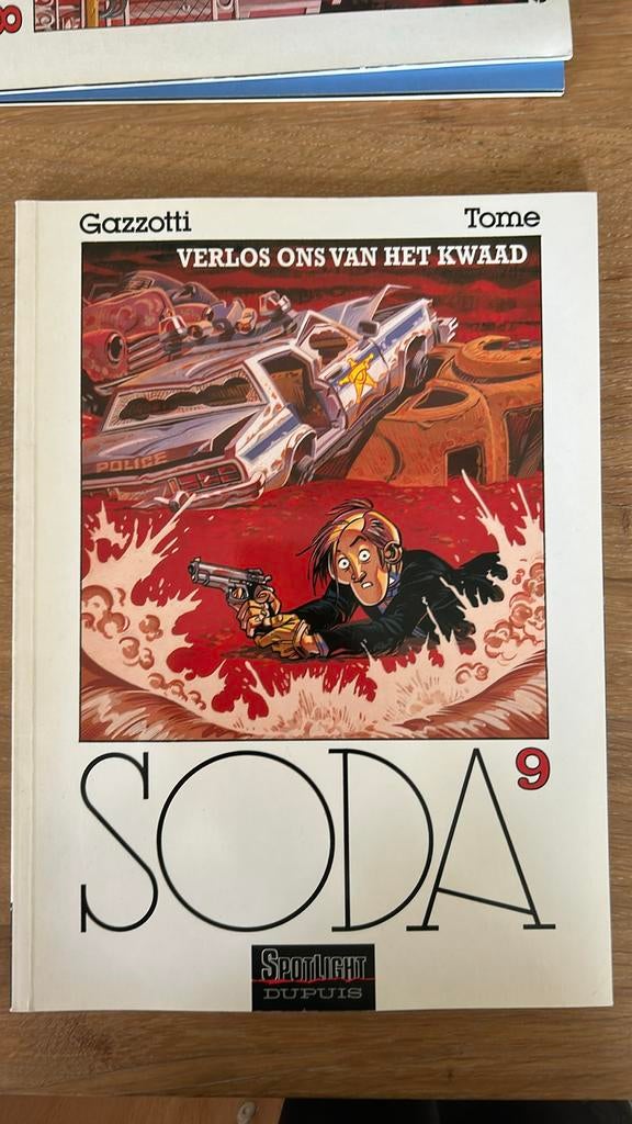 B. Gazzotti - Verlos ons van het kwaad, Boeken, Eén stripboek, B. Gazzotti; Tome, Ophalen, Gelezen