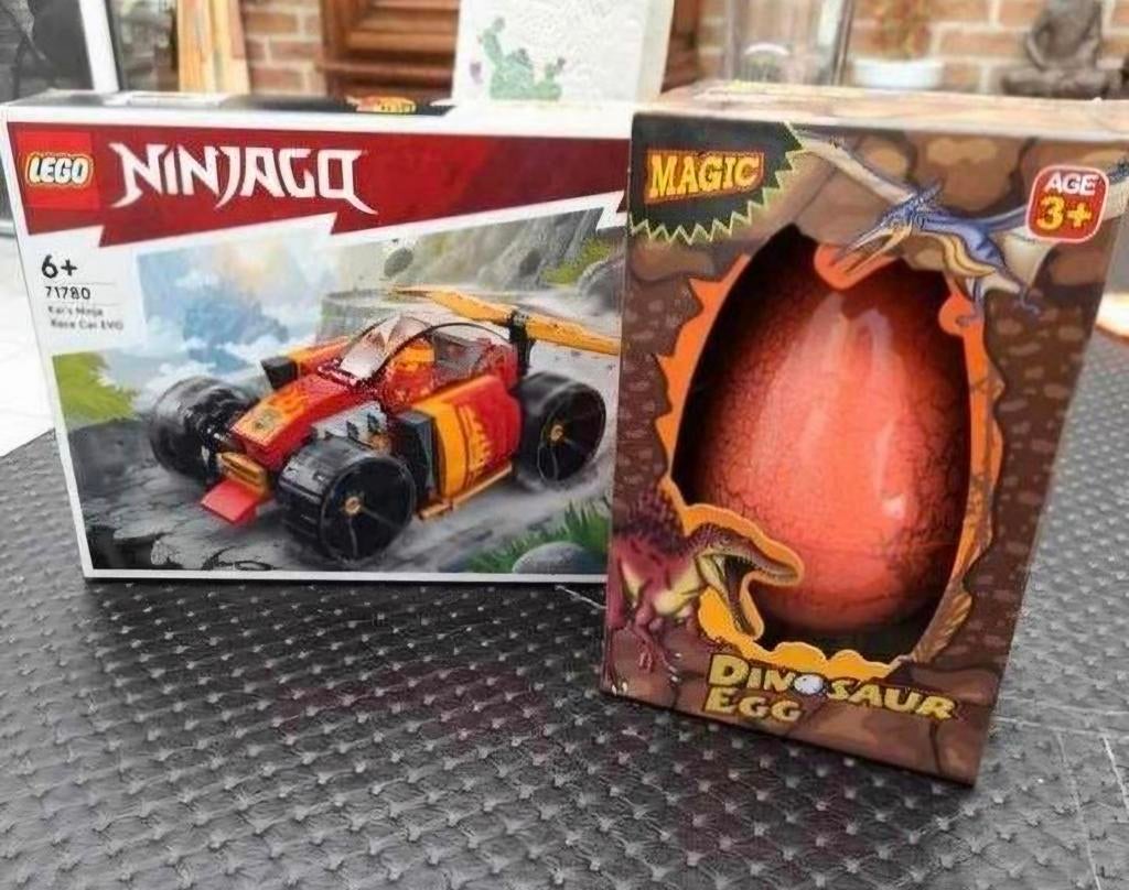 Lego Ninjago 6+ en magic dinosaurus egg 3+  nieuwe staat, Enlèvement ou Envoi, Comme neuf, Lego