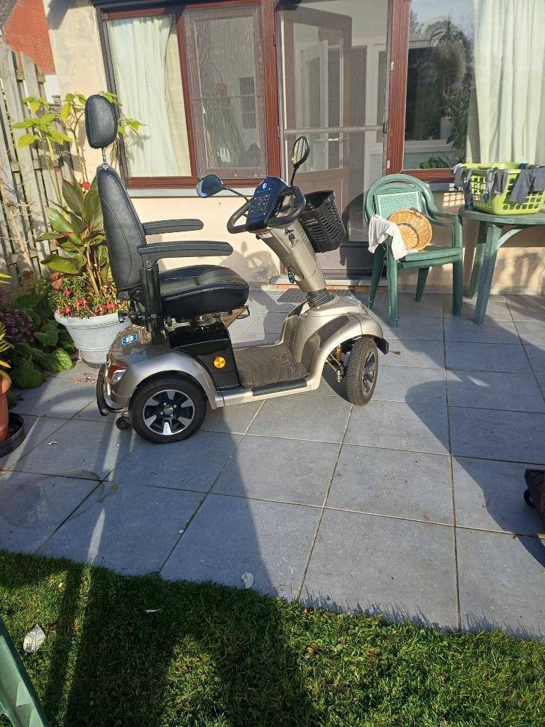 scootmobiel  carpo 4, Diversen, Brommobielen en Scootmobielen, Ophalen, Zo goed als nieuw, 16 km/u of meer, 46 km of meer