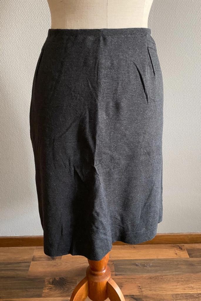 Grijze rok Basler maat 44, Kleding | Dames, Verzenden, Zo goed als nieuw, Grijs, Onder de knie