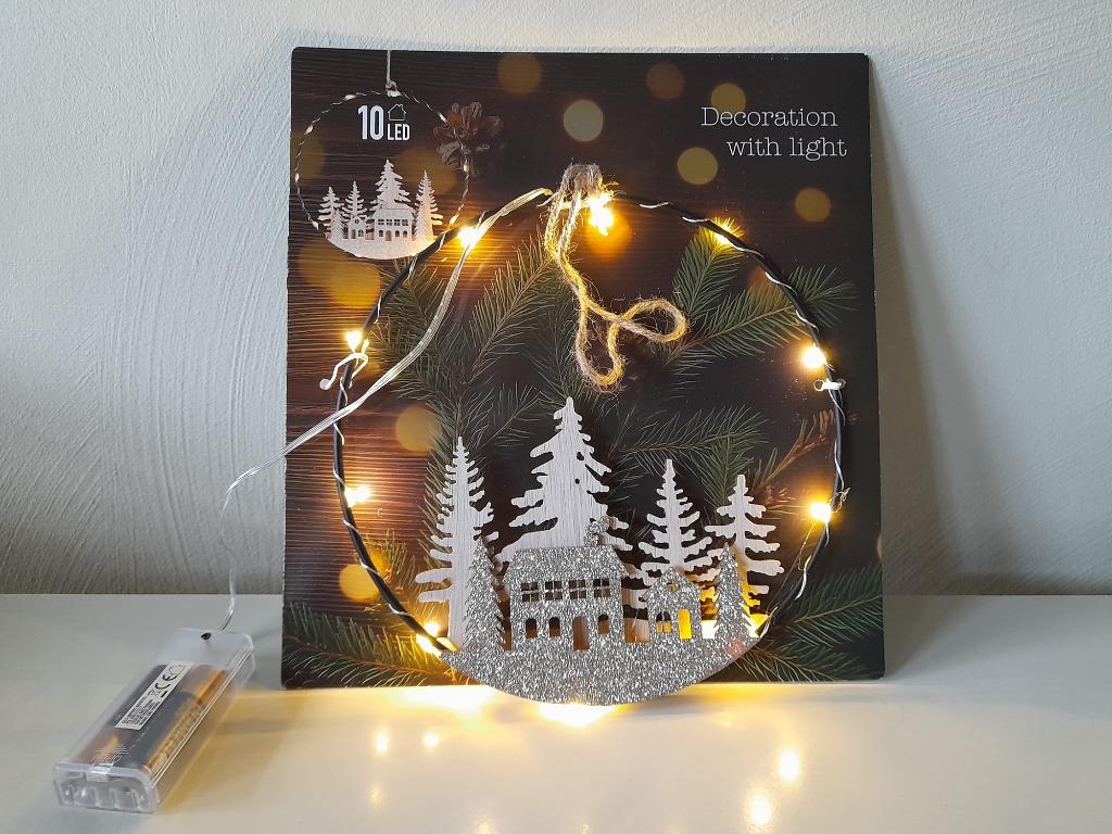 Kerst - houten kransje met lichtjes, Ophalen of Verzenden, Nieuw
