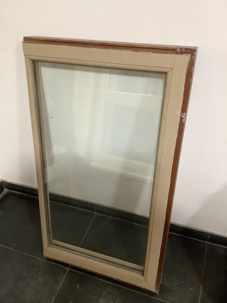 Cadre avec verre, Bricolage & Construction, Enlèvement ou Envoi, Moins de 75 cm, Utilisé, Vitre comprise