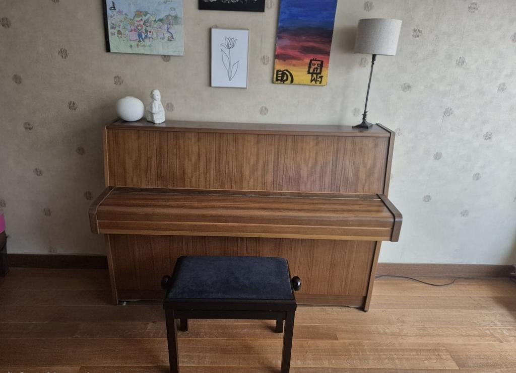 Piano buffet Yamaha, Muziek en Instrumenten, Piano's, Ophalen, Piano