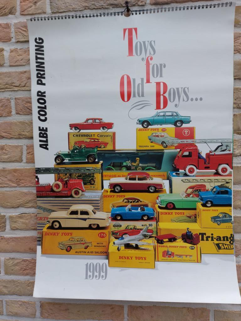 Dinky Toys Kalender 1999, Ophalen of Verzenden, Zo goed als nieuw, Auto, Dinky Toys