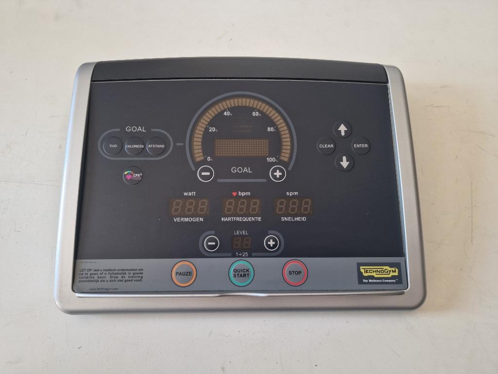 Beeldscherm Technogym LED Excite 500 OLD Type Cardio Display, Sport en Fitness, Verzenden, Gebruikt, Benen, Overige typen