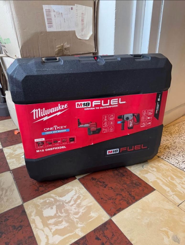 Milwaukee M18 brandstof onephpx, Doe-het-zelf en Bouw, Gereedschap | Boormachines, Ophalen, Nieuw, 600 watt of meer, Boor- en Schroefmachine