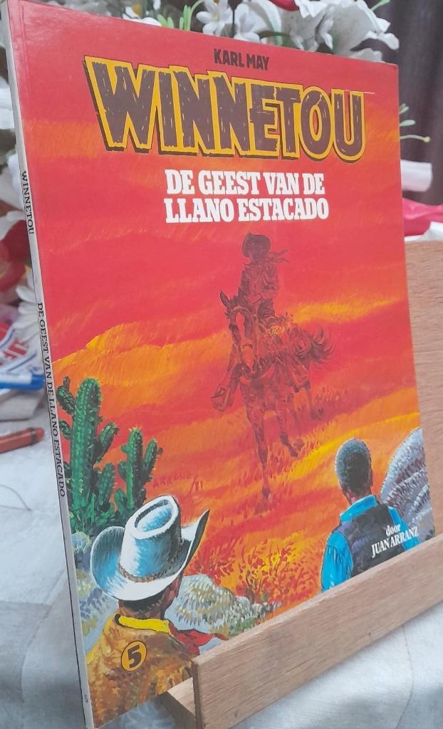 Karl May nr 5 Winnetou , Enlèvement ou Envoi, Une BD, Utilisé, Juan arranz