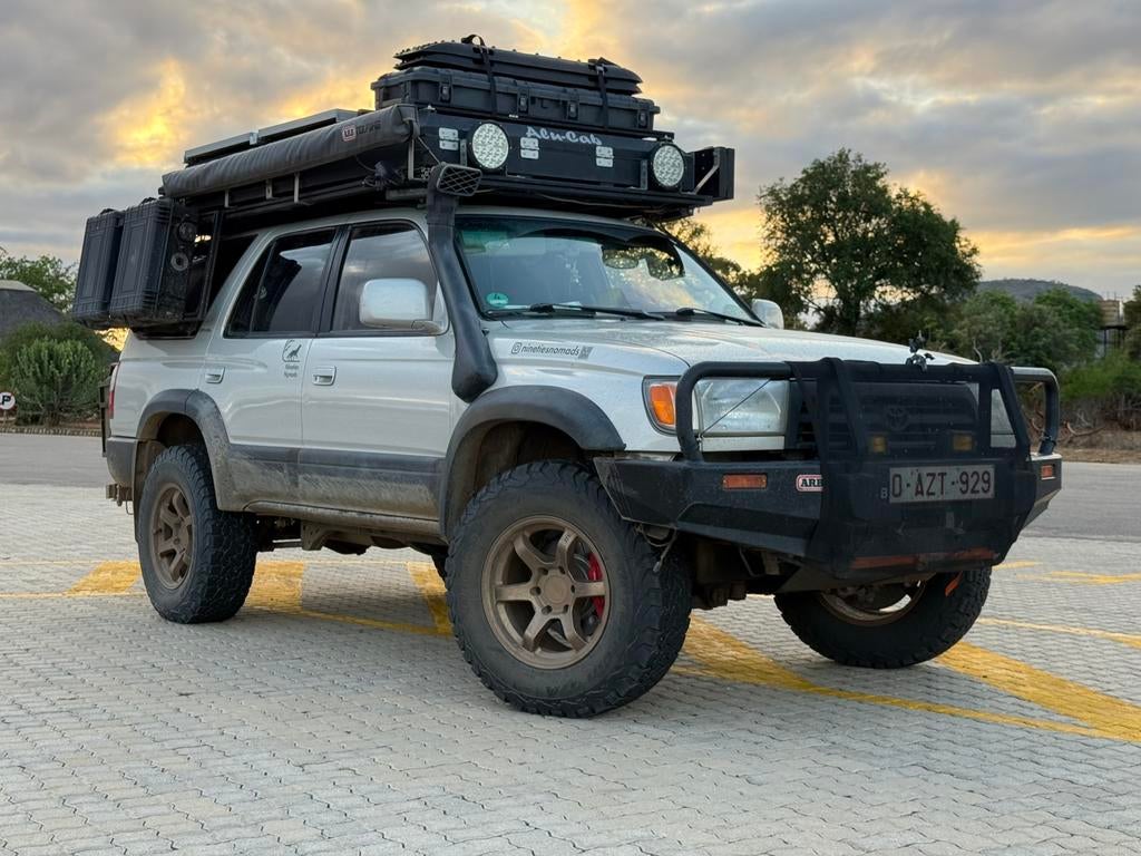 FULL OVERLAND Toyota for sale, Auto's, Automaat, Beige, Leder, Vierwielaandrijving