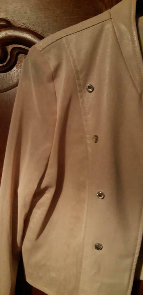vest rinascimento jasje maat S NIEUW, Neuf, Enlèvement ou Envoi, Rose, Taille 36 (S)