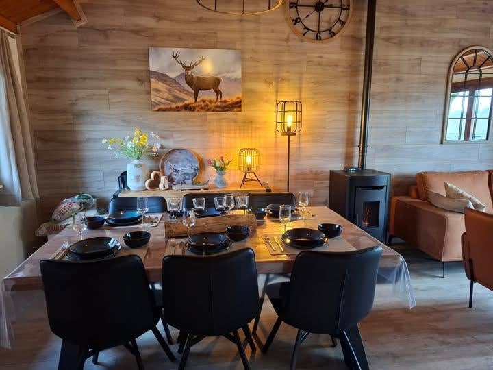 Knus vernieuwd chalet hartje Ardennen, Immo, Jupille Sur Ourthe, Direct bij eigenaar, 2 kamers, Provincie Luxemburg