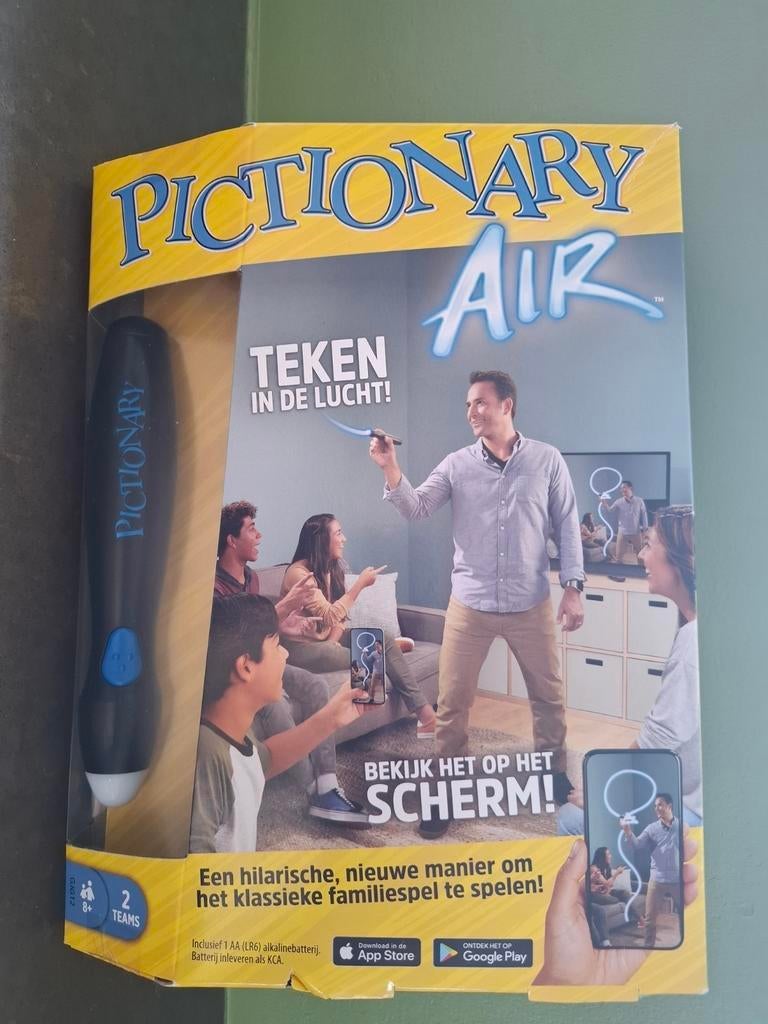 Pictionary air, Vijf spelers of meer, Ophalen of Verzenden, Zo goed als nieuw
