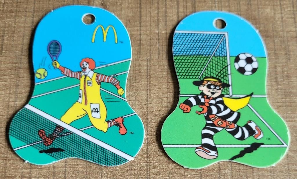 Mc Donald's: 2 verzamelplaatjes, Enlèvement ou Envoi, Comme neuf, Autres types