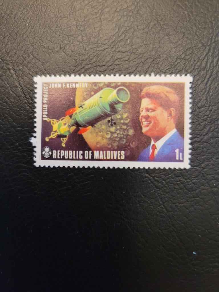 Postzegel van de Maldiven - Apollo-programma John F. Kennedy, Timbres & Monnaies, Enlèvement ou Envoi, Non oblitéré