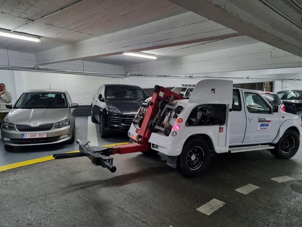Nissan navara depanneuse, Autos, Particulier, Achat