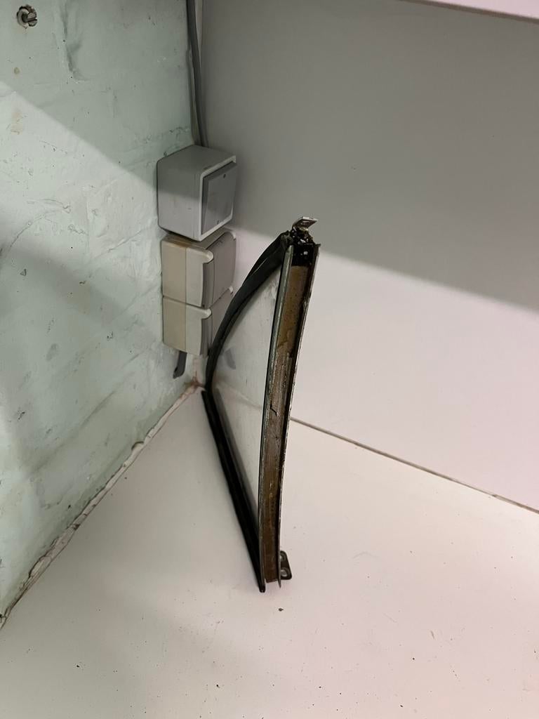 Mercedes w115 raampjes, drie stuks, Ophalen
