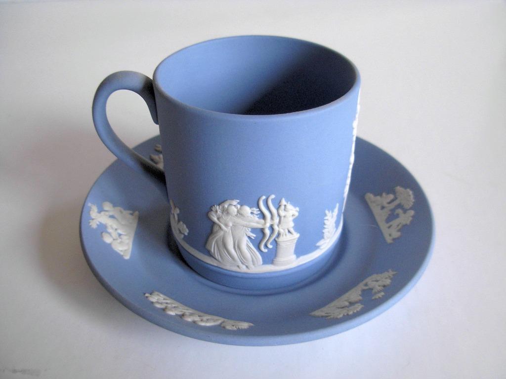 Wedgwood - Jasperware tas en ondertas, Antiquités & Art, Antiquités | Céramique & Poterie, Enlèvement ou Envoi