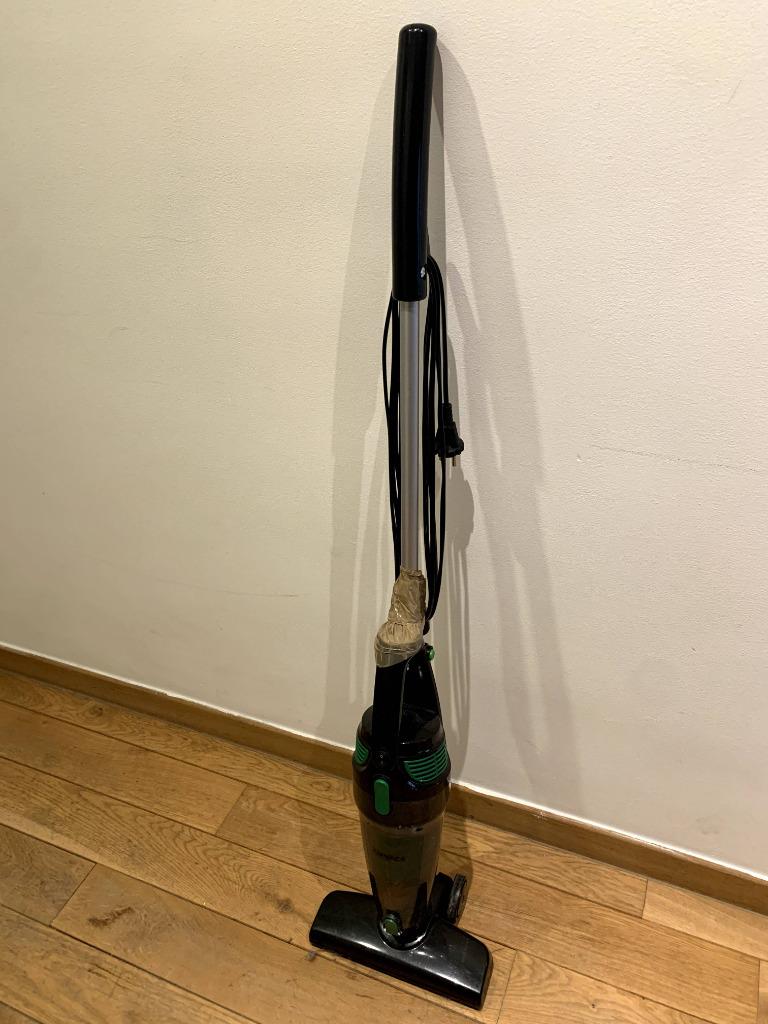 Aspirateur Balai Airvac, Enlèvement, Utilisé