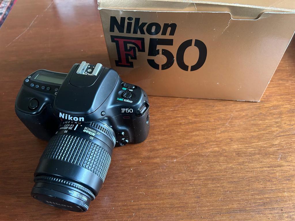 Nikon F50, TV, Hi-fi & Vidéo, Appareils photo analogiques, Enlèvement, Utilisé, Nikon