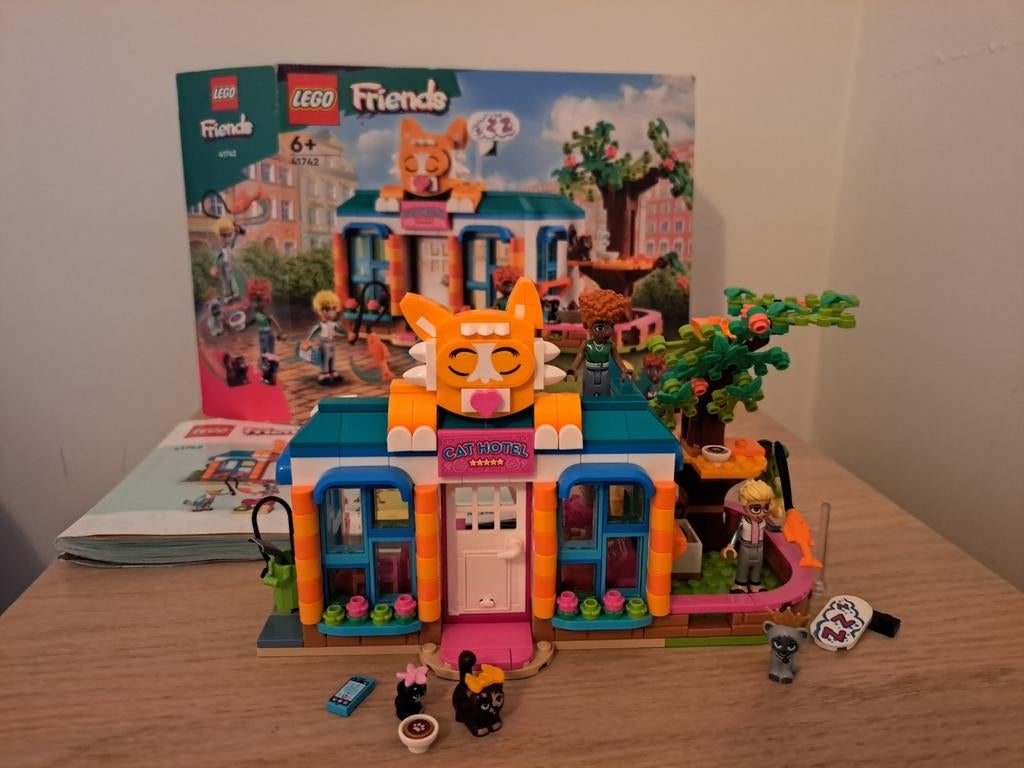 Lego Friends kattenhotel 41742, Ophalen of Verzenden, Zo goed als nieuw, Complete set, Lego