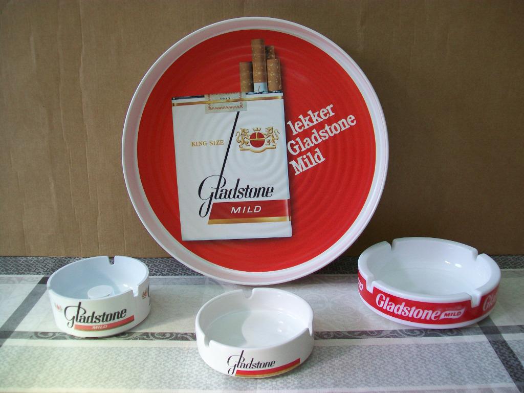 Asbak - Plateau - Gladstone Mild - Dienblad - Retro  Vintage, Ophalen of Verzenden, Gebruikt, Gebruiksvoorwerp