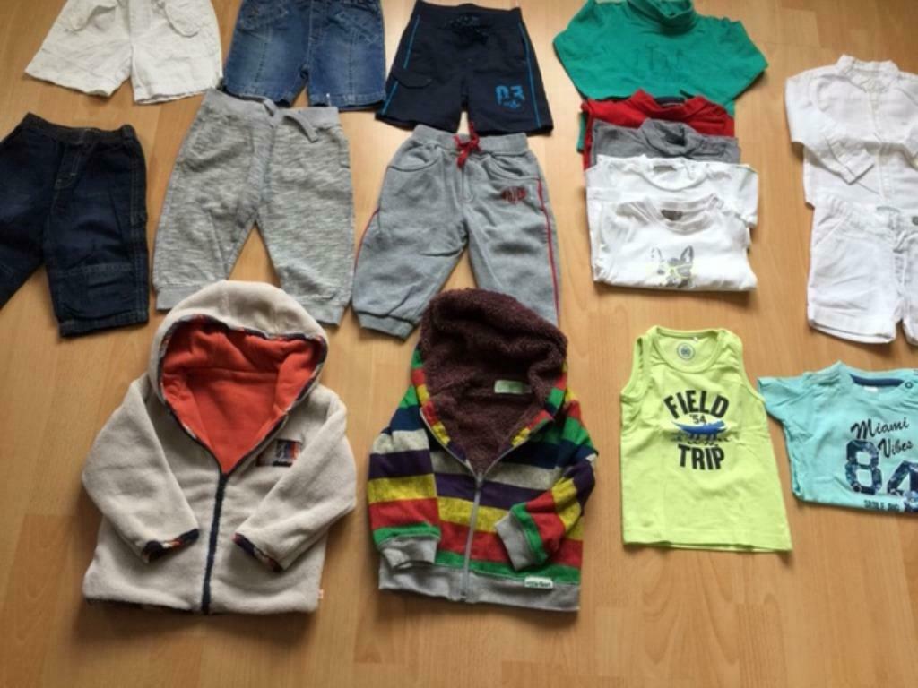 Paquet de vêtements pour garçons taille 80 - 12 mois, Enlèvement ou Envoi, Garçon