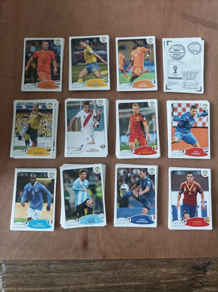 Panini Road to 2014 Brazilië. 303 verschillende stickers, Ophalen of Verzenden, Zo goed als nieuw