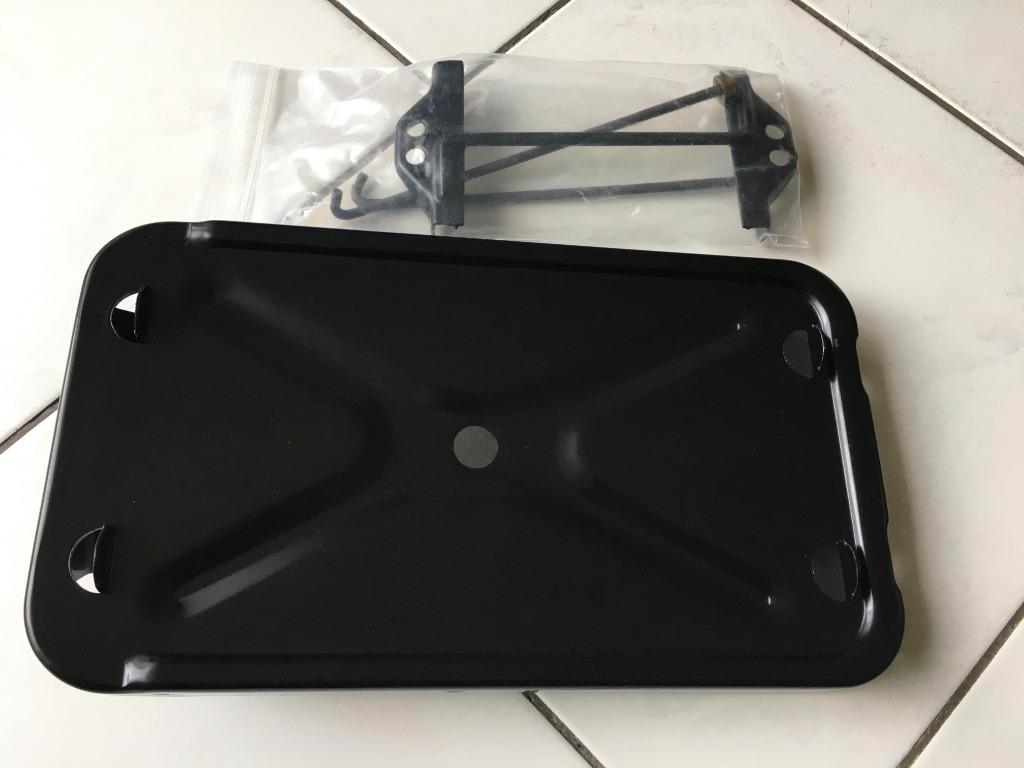 Boîtier de batterie Dodge W200 D200 Ramcharger à vendre, Autos : Pièces & Accessoires, Enlèvement ou Envoi, Neuf, Pièces américaines