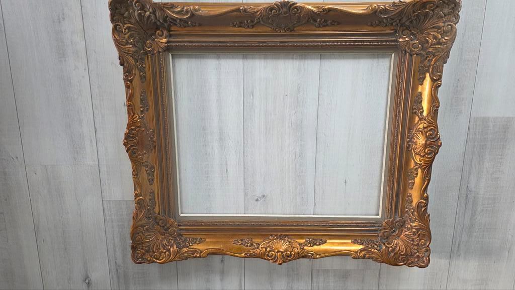 Brocante goudkleurige kader 98x83cm  ongeveer 75 jaar oud, Ophalen
