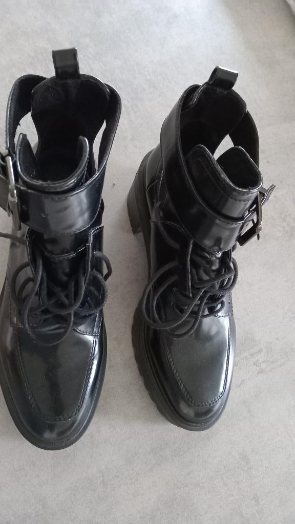 damesschoenen bershka zwart maat 38, Kleding | Dames, Schoenen, Ophalen of Verzenden, Nieuw, Zwart