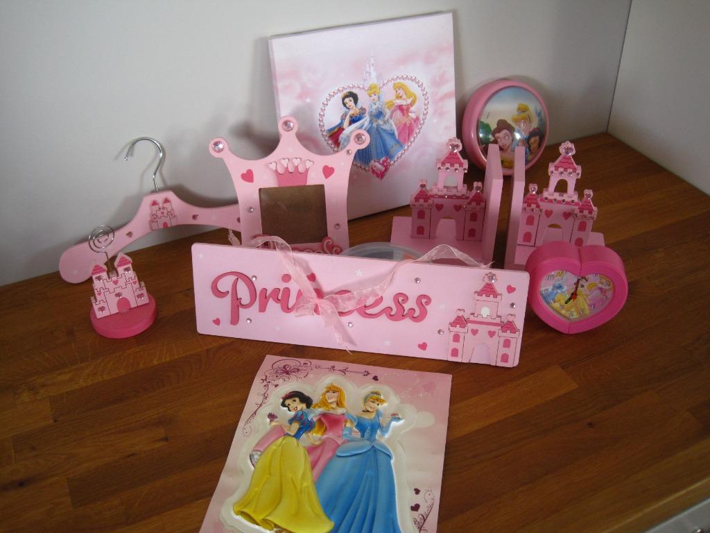 Set van 8 stuks Disney Prinses kamer decoratie, Kinderen en Baby's, Ophalen of Verzenden, Gebruikt, Wanddecoratie