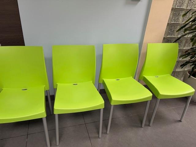 4 stoelen Pedrali, Ophalen, Kunststof, Gebruikt, Overige kleuren