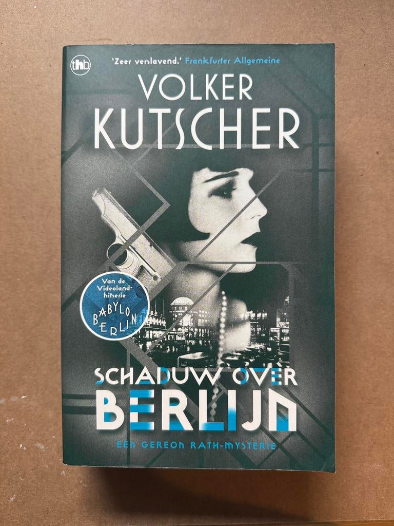 Schaduw Over Berlijn - Volker Kutscher - Babylon Berlin, Ophalen of Verzenden, Nieuw, Tv-bewerking