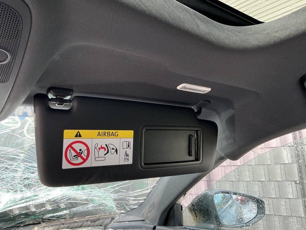 PARE-SOLEIL Audi A3 Limousine (8YS) (|8W0857552R|), Auto-Union-Straße  1,
85057  Ingolstadt, DE, Info@audi.de, Audi, Utilisé