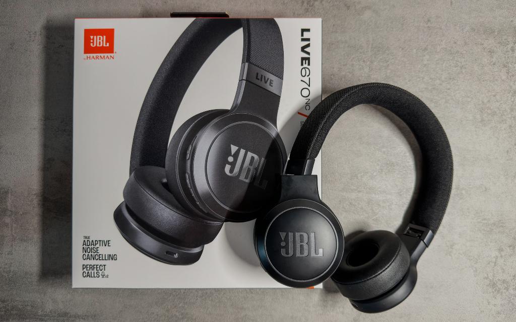JBL Live 670NC | Draadloze on-ear koptelefoon, Audio, Tv en Foto, Hoofdtelefoons, Ophalen, Nieuw, Op oor (supra aural), Draadloos