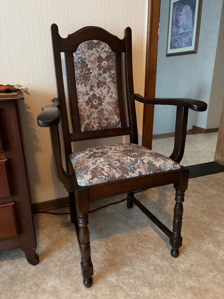 klassieke houten armstoel, gestoffeerde zitting & rugleuning, Ophalen, Gebruikt, Overige kleuren, Klassiek