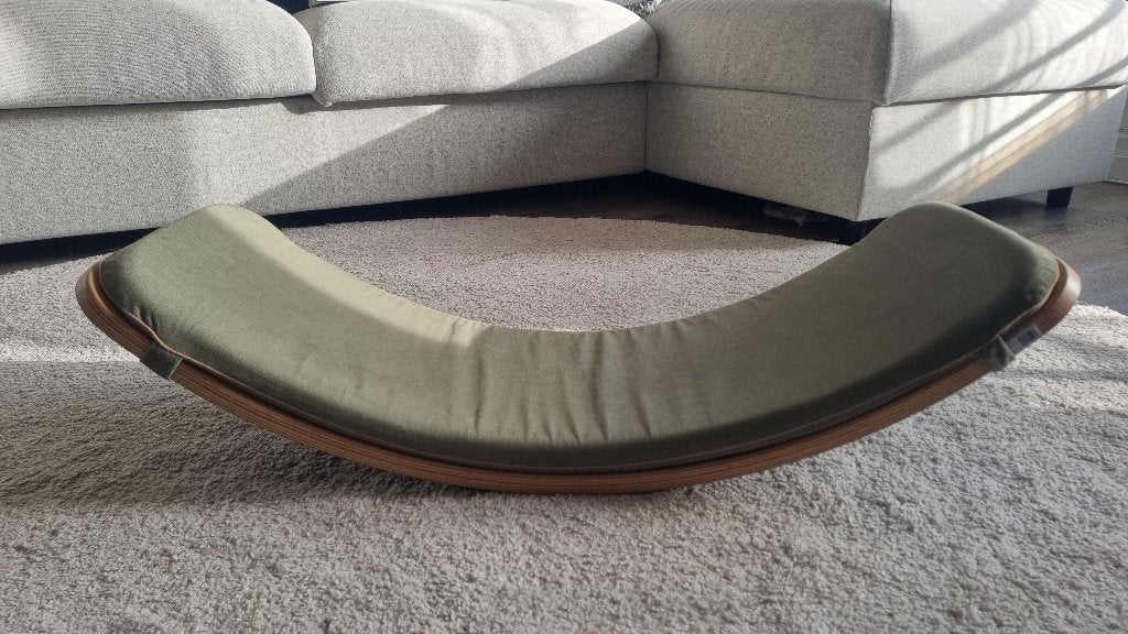 Planche d'équilibre Wobbel Original + coussin velours, Enlèvement, Neuf, Bois, Scandinave, Naturel, Minimaliste, Montessori
