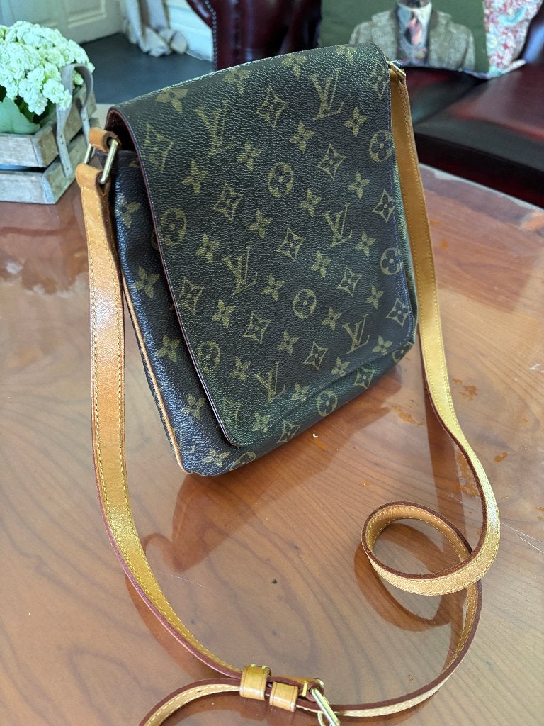 sac à main Louis Vuitton musette Salsa, Envoi, Comme neuf, Brun, Sac à main