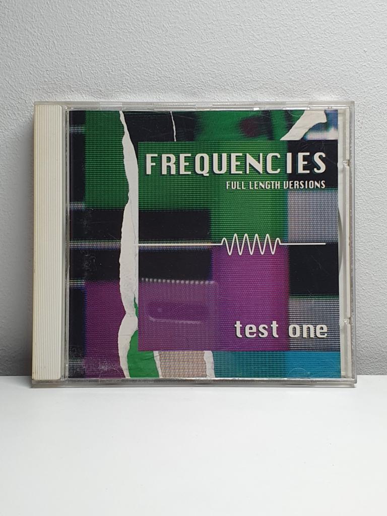 Frequencies - Test One, Enlèvement ou Envoi
