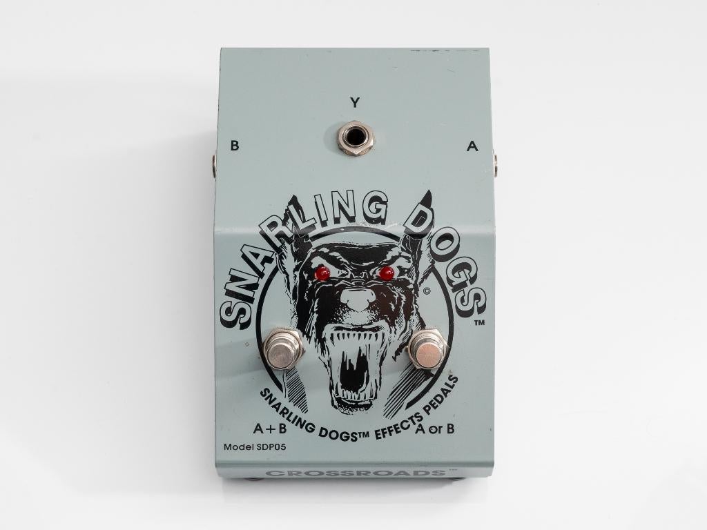 Snarling Dogs SDP-5 Crossroads ABY switcher, Muziek en Instrumenten, Effecten, Ophalen of Verzenden, Gebruikt