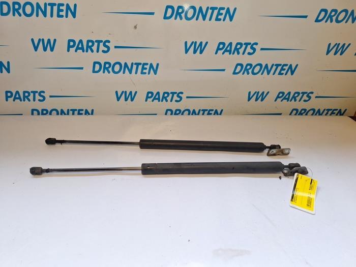 Gasdemperset Kofferdeksel van een Volkswagen Transporter, Gebruikt, -, Volkswagen, -