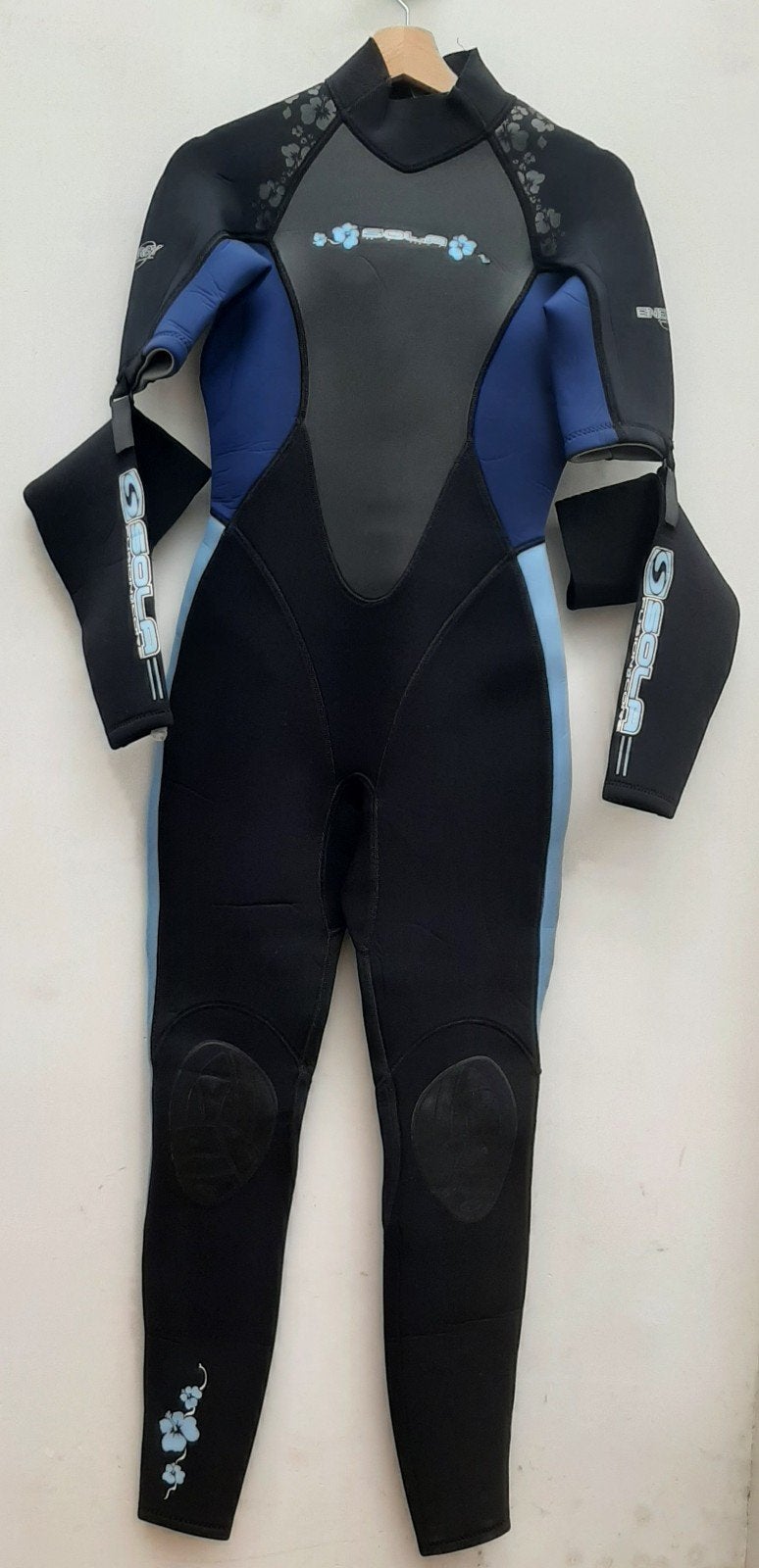 Sola wetsuit, maat Medium, te koop,, Sola, Comme neuf, Enlèvement, Femme