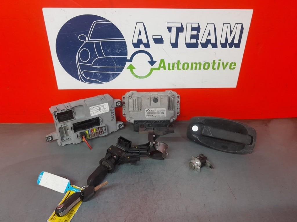 COMPUTER MOTOR Fiat Doblo Cargo (263) (51917388), Gebruikt, Fiat
