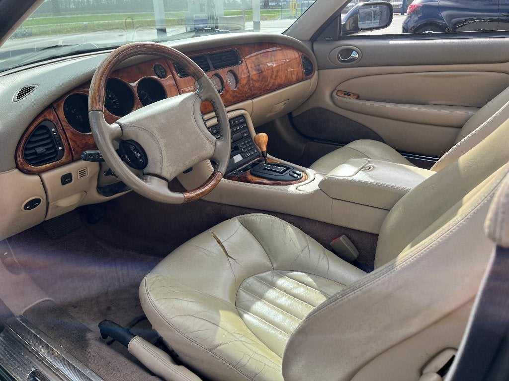 Jaguar XK8 convertible 1999, foto 9