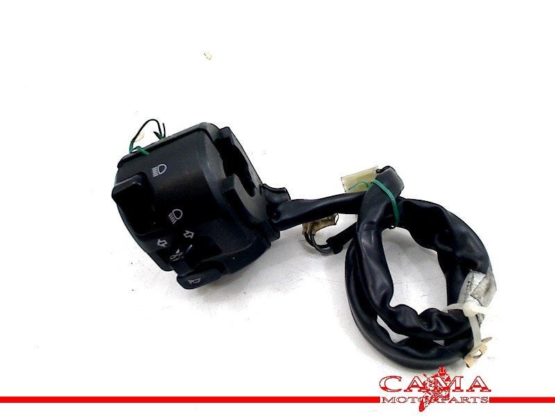 COMMUTATEUR GAUCHE Yamaha YZF R1 2002-2003 (YZF-R1 5PW), Dhr. S. di Majo, Utilisé, Info@cama-motorparts.nl, P.J. Troelstraweg 8 8
3144 CX  MAASSLUIS, NL