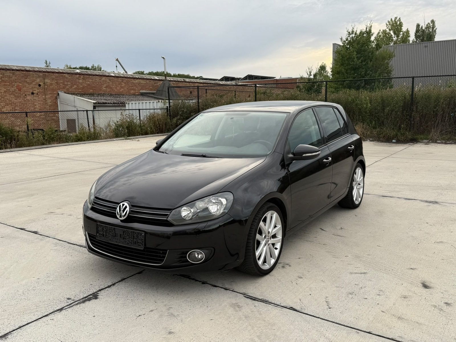 VW Golf 6 1.4 TSI Highline CarPlay Gekeurd voor verkoop, Euro 5, Parkeersensor, Alcantara, Bedrijf