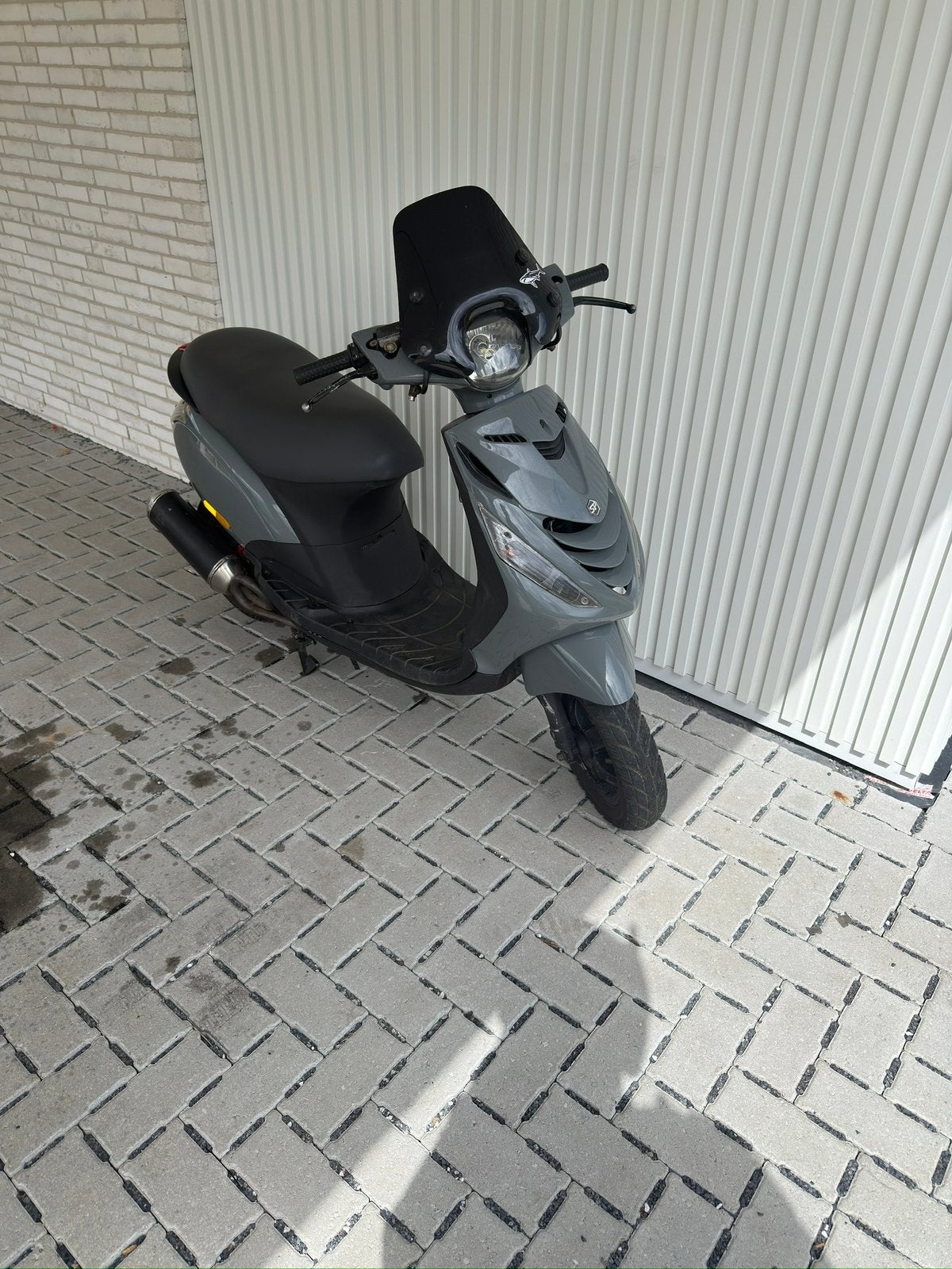 Piaggio zip 4t 80cc, Fietsen en Brommers, Ophalen, Zip, Klasse A (25 km/u), Zo goed als nieuw