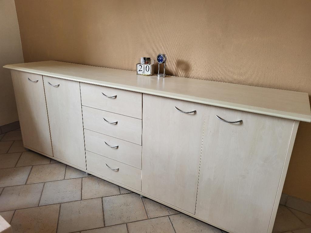 Buffet 250cm-55cmprof-90cmht, Maison & Meubles, Armoires | Buffets, Avec tiroir(s), 200 cm ou plus, Moins de 100 cm, Enlèvement