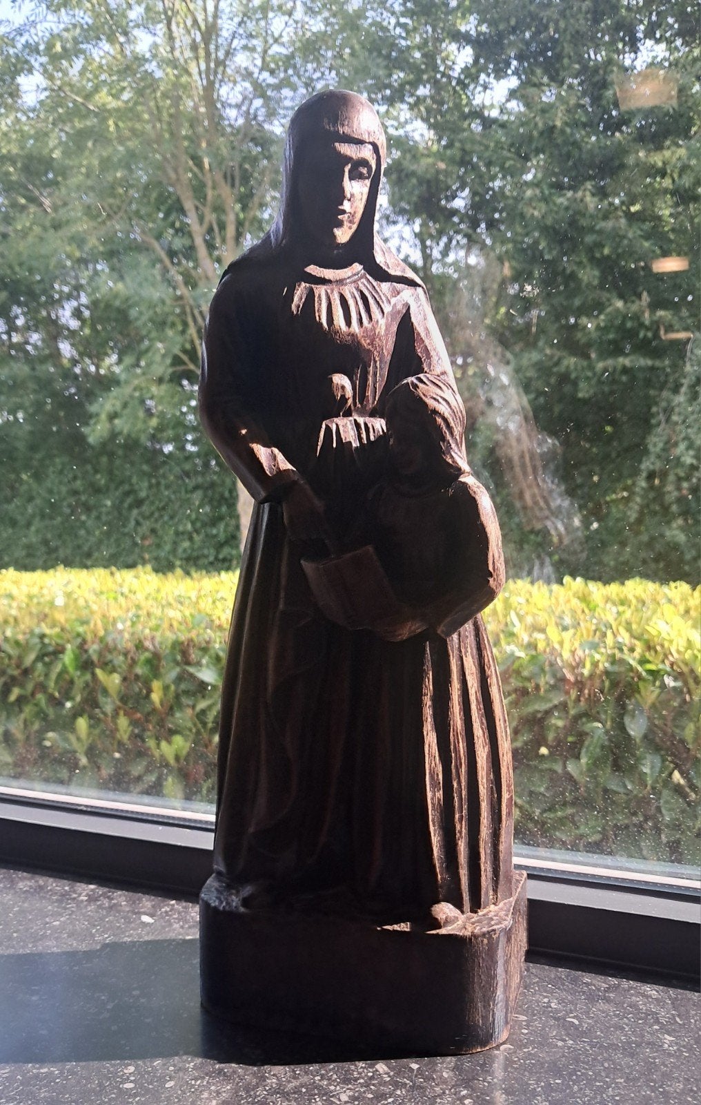 Antiek,handgesneden houten beeld,St Anna met Maria, Ophalen of Verzenden