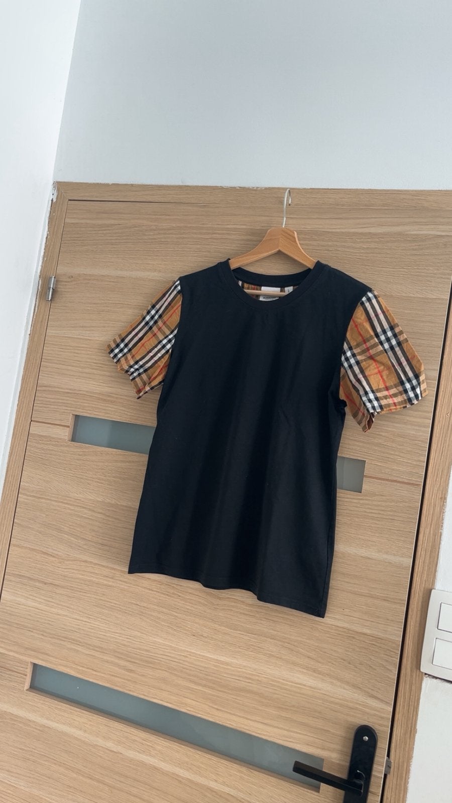 Buberry zwart t-shirt, Kleding | Heren, Verzenden, Zo goed als nieuw, Zwart