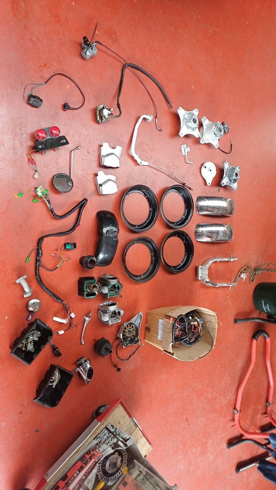 Groot dax lot., Vélos & Vélomoteurs, Pièces de cyclomoteur | Général, Utilisé, Autres types, Enlèvement